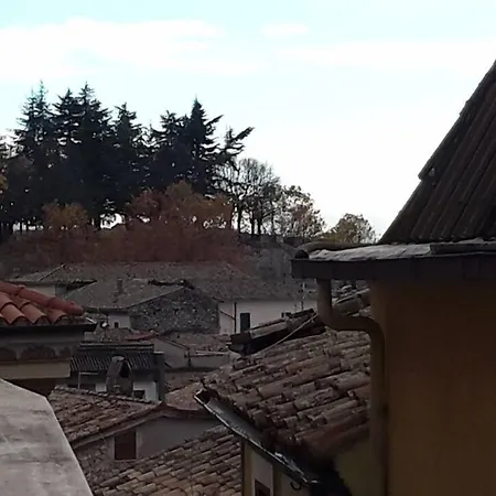 Il Colle Nocleg ze śniadaniem Alatri
